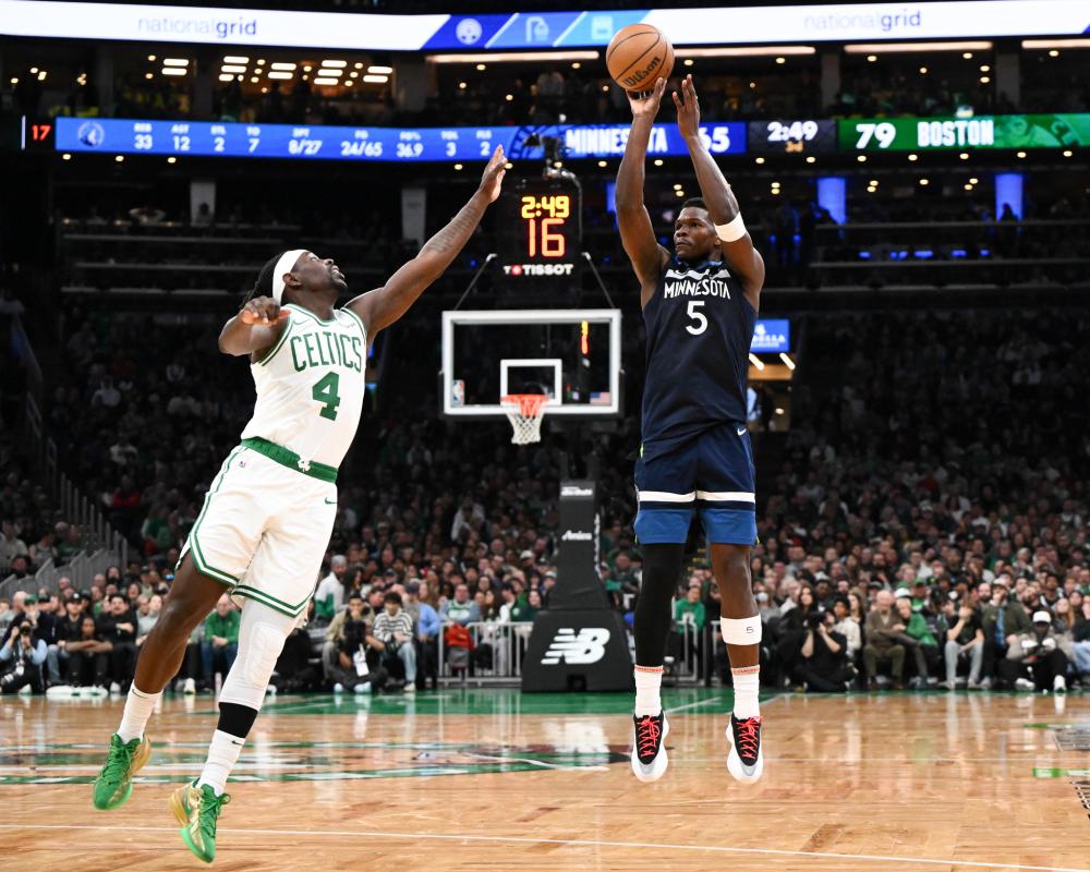 还跨界嵌入 还跨界嵌入