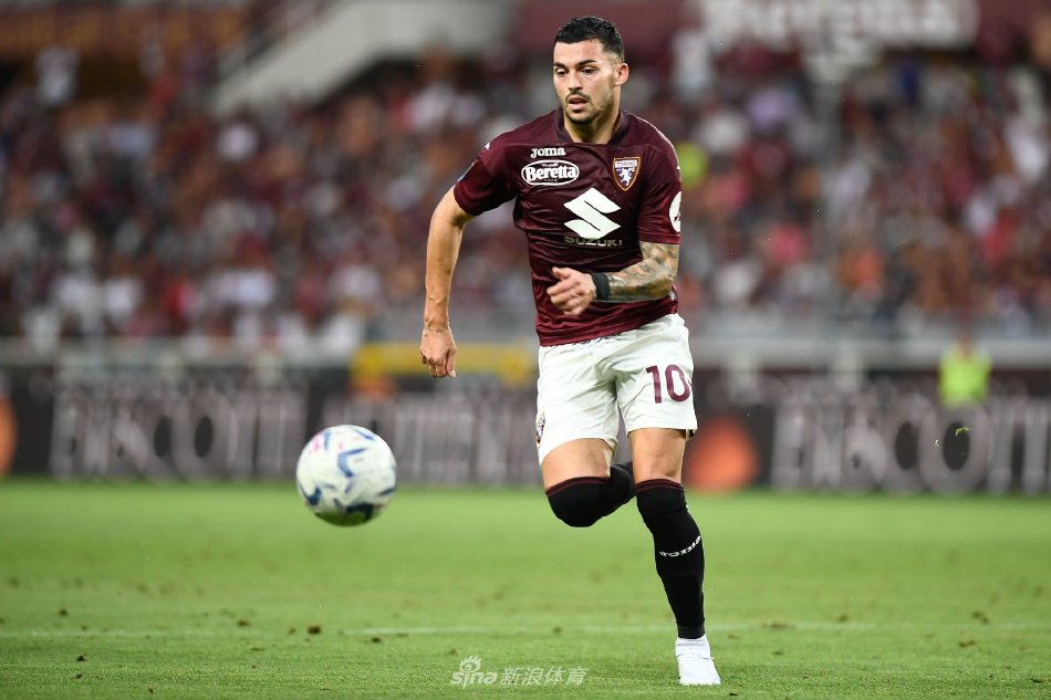 与纪录并重 与纪录并重