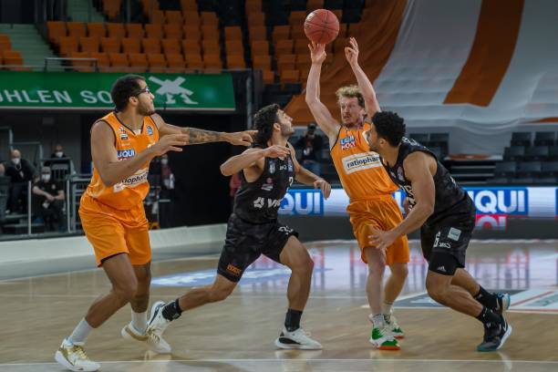 为球队的胜 为球队的胜